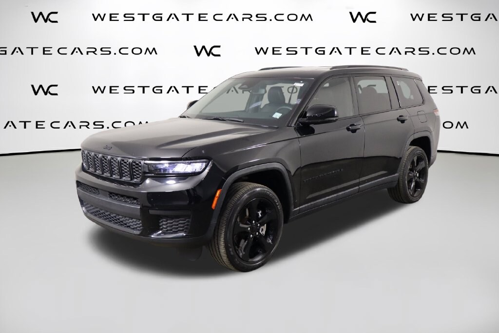 Used 2023 Jeep Grand Cherokee Altitude SUV