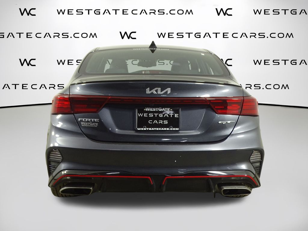 2023 Kia Forte GT photo 4