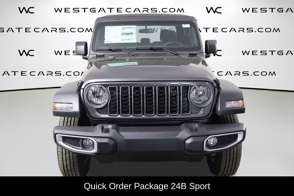 New 2026 Jeep Gladiator SPORT 4X4 Pickup