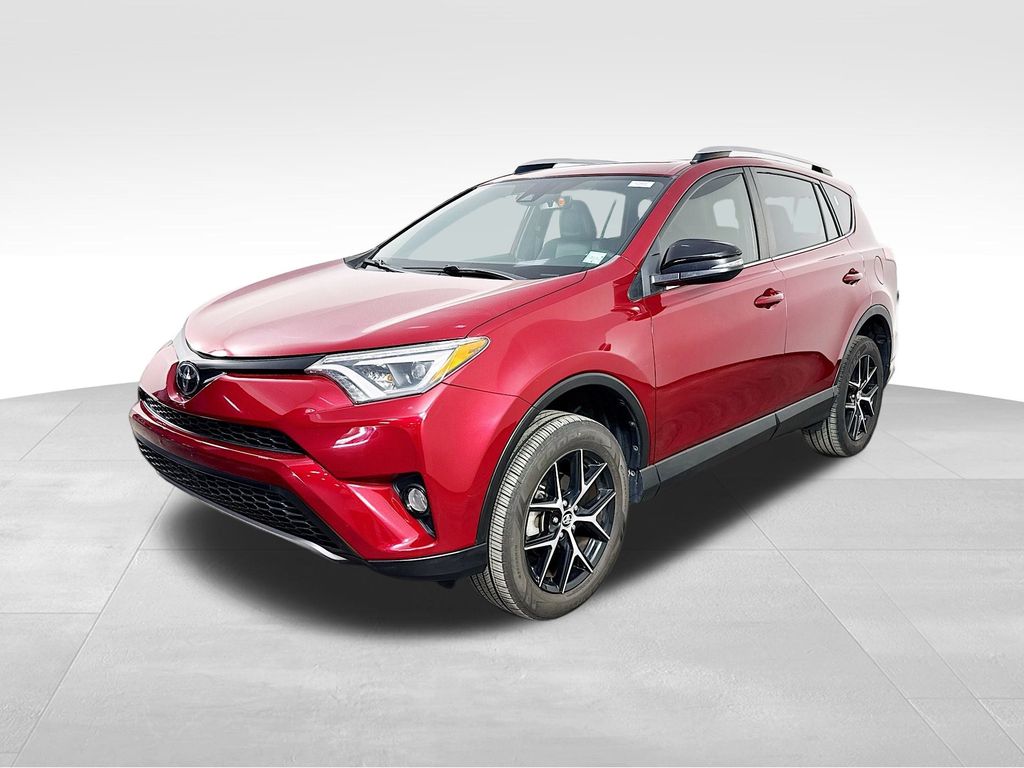 2018 Toyota RAV4 SE photo 3