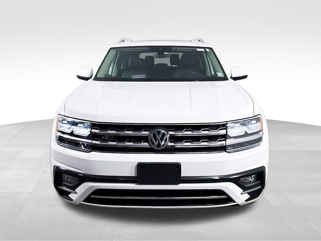 2019 Volkswagen Atlas V6 SE R-Line photo 2