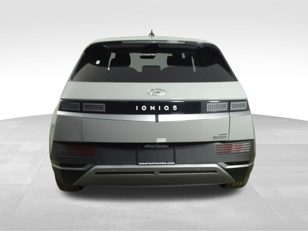 2024 Hyundai Ioniq 5 SEL photo 4