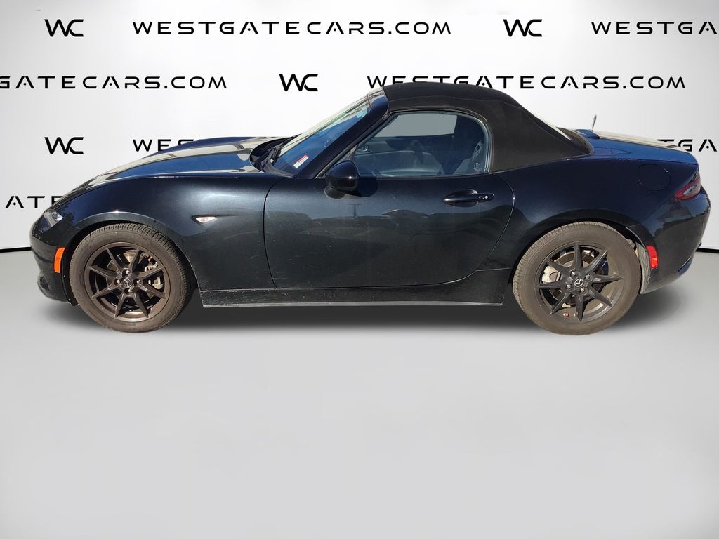 2020 Mazda MX-5 Miata Miata Sport photo 3