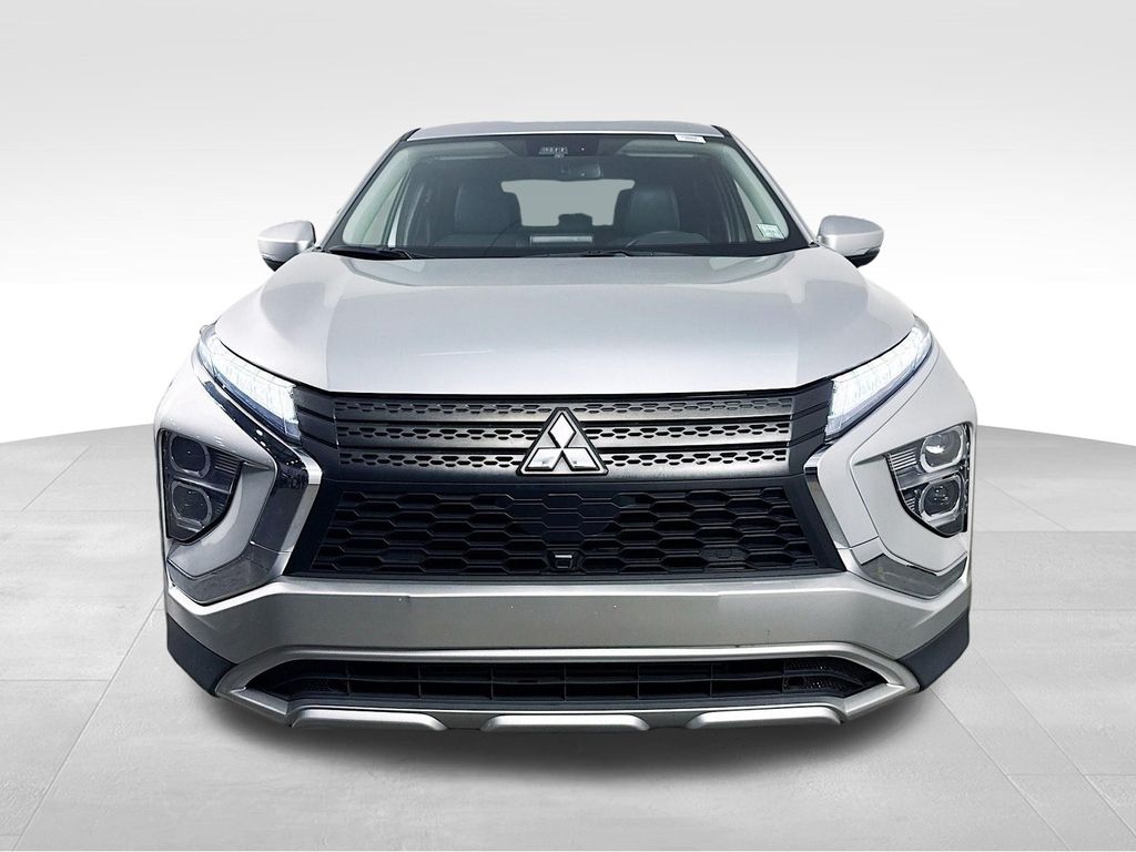 2023 Mitsubishi Eclipse Cross SE photo 2