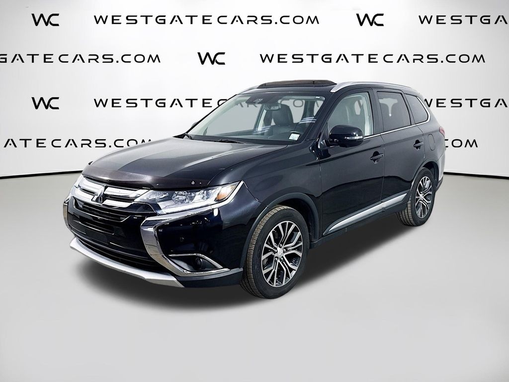 Used 2017 Mitsubishi Outlander SE CUV