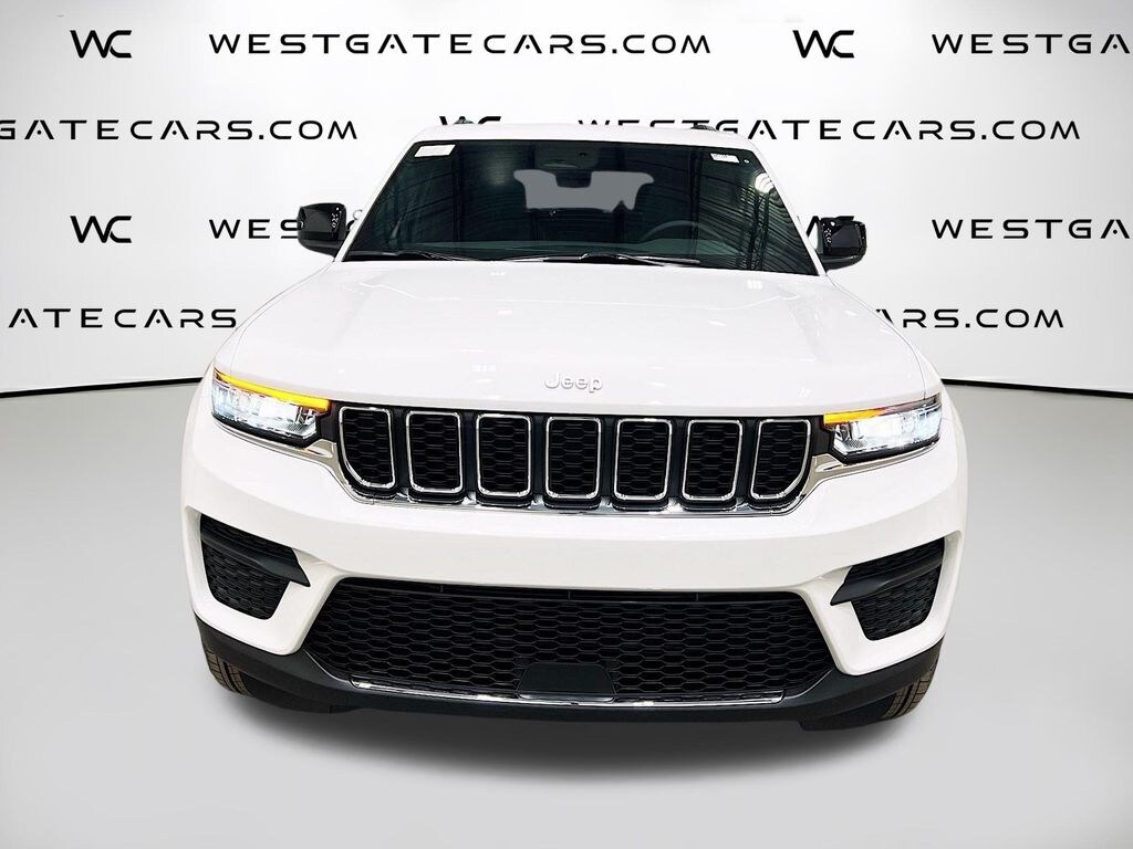 New 2025 Jeep Grand Cherokee LAREDO X 4X4 Sport Utility