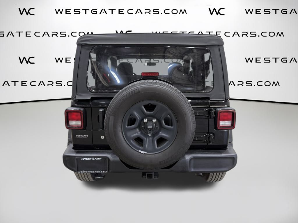 2019 Jeep Wrangler Sport photo 4