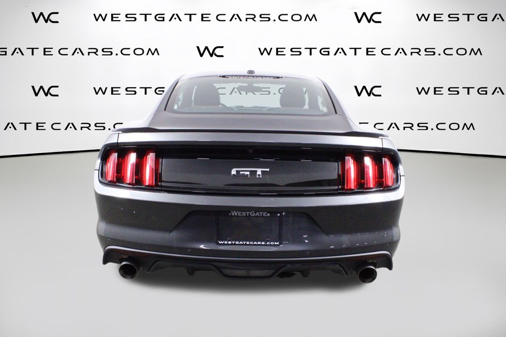 2016 Ford Mustang GT Premium photo 4