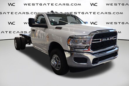 2022 Ram 3500 Chassis Tradesman Truck Regular Cab RWD