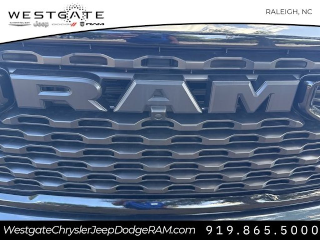 New 2026 Ram 1500 BIG HORN CREW CAB 4X4 5'7 BOX Pickup