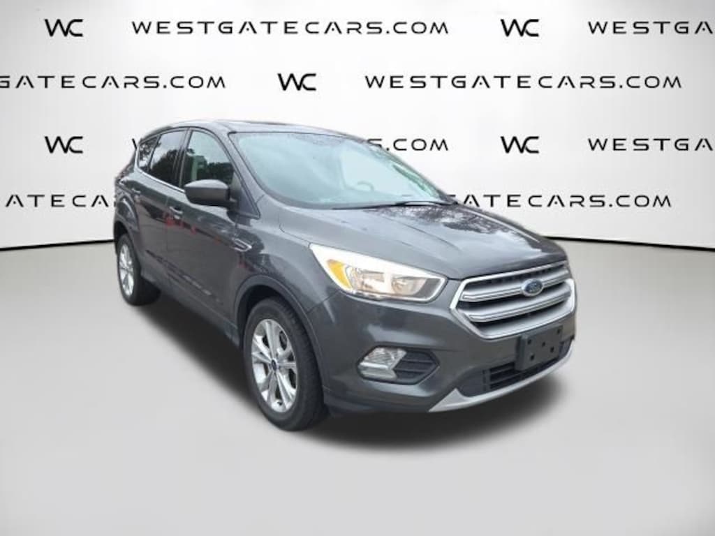 Used 2017 Ford Escape SE SUV