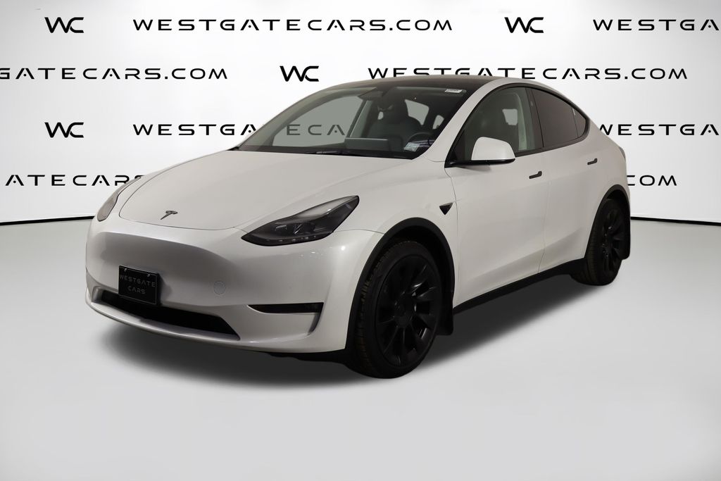 2023 Tesla Model Y Long Range Dual Motor All-Wheel Drive's photo