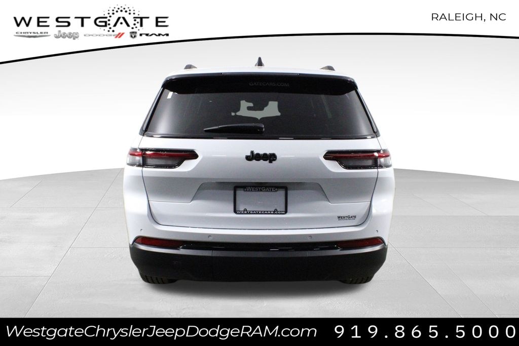 New 2025 Jeep Grand Cherokee L L ALTITUDE 4X2 Sport Utility