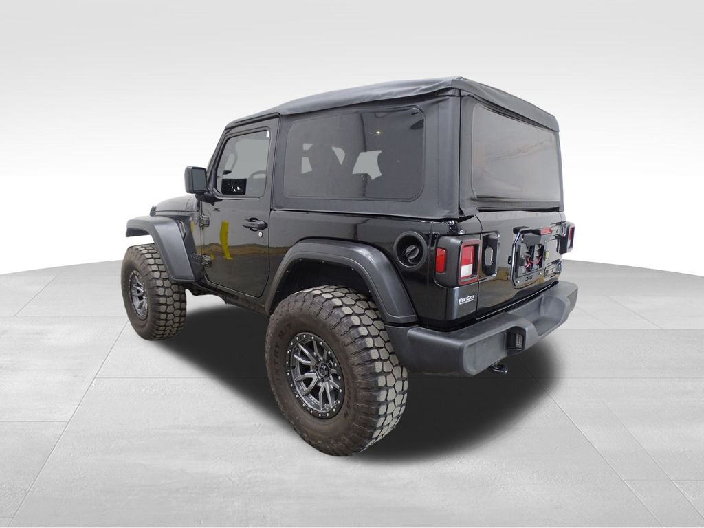 2022 Jeep Wrangler Sport S photo 3