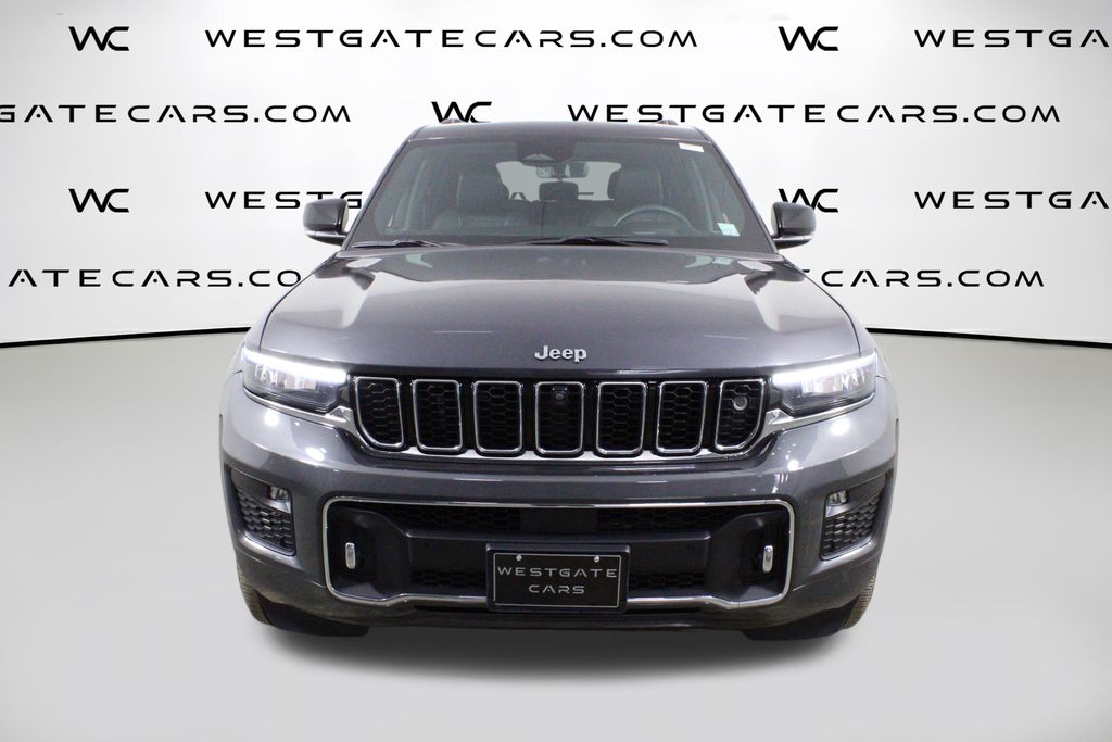 2022 Jeep Grand Cherokee Overland photo 2