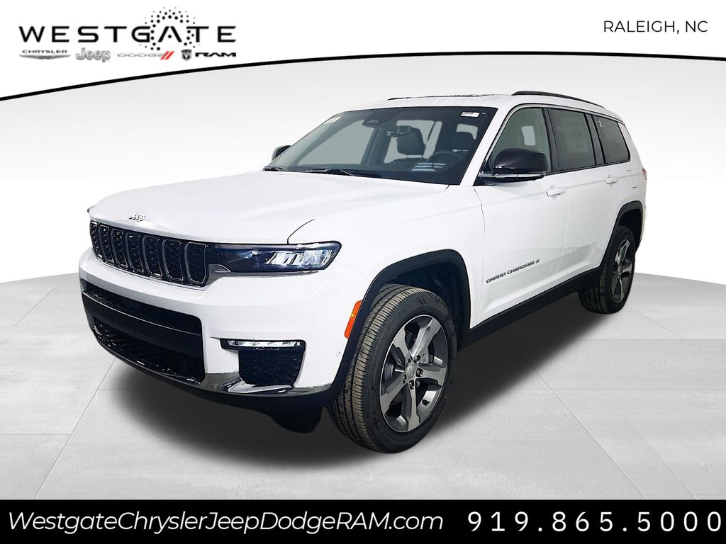 2025 Jeep Grand Cherokee Limited photo 3