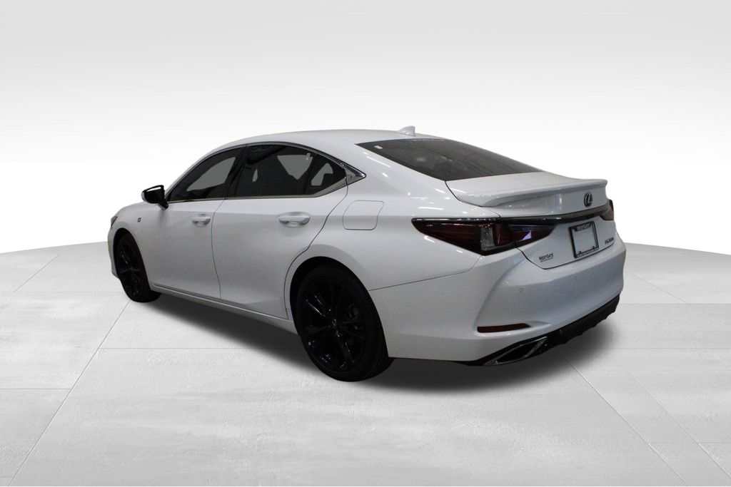 2022 Lexus ES 350 F SPORT photo 3
