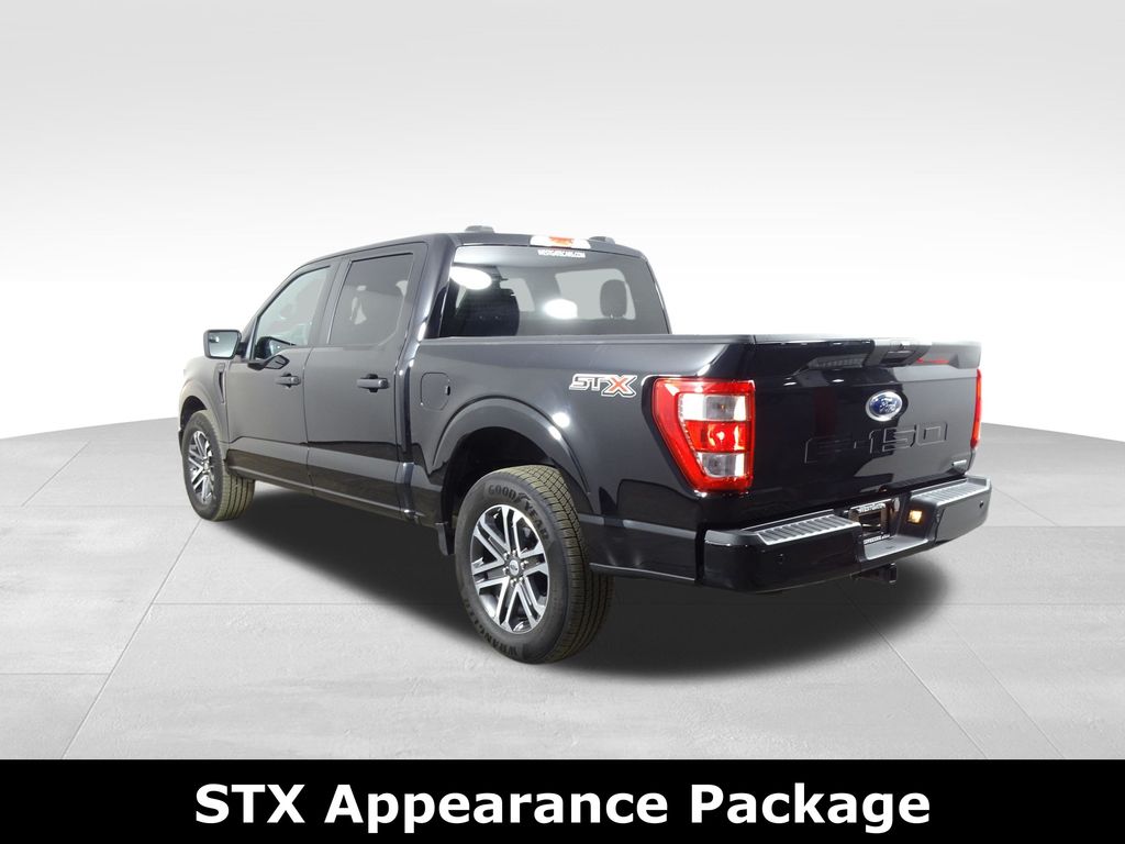 2023 Ford F-150 XL photo 3