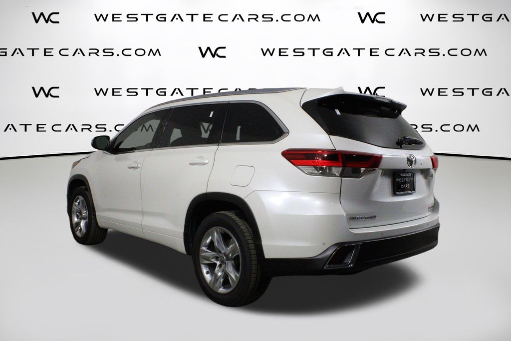 2019 Toyota Highlander Limited photo 3