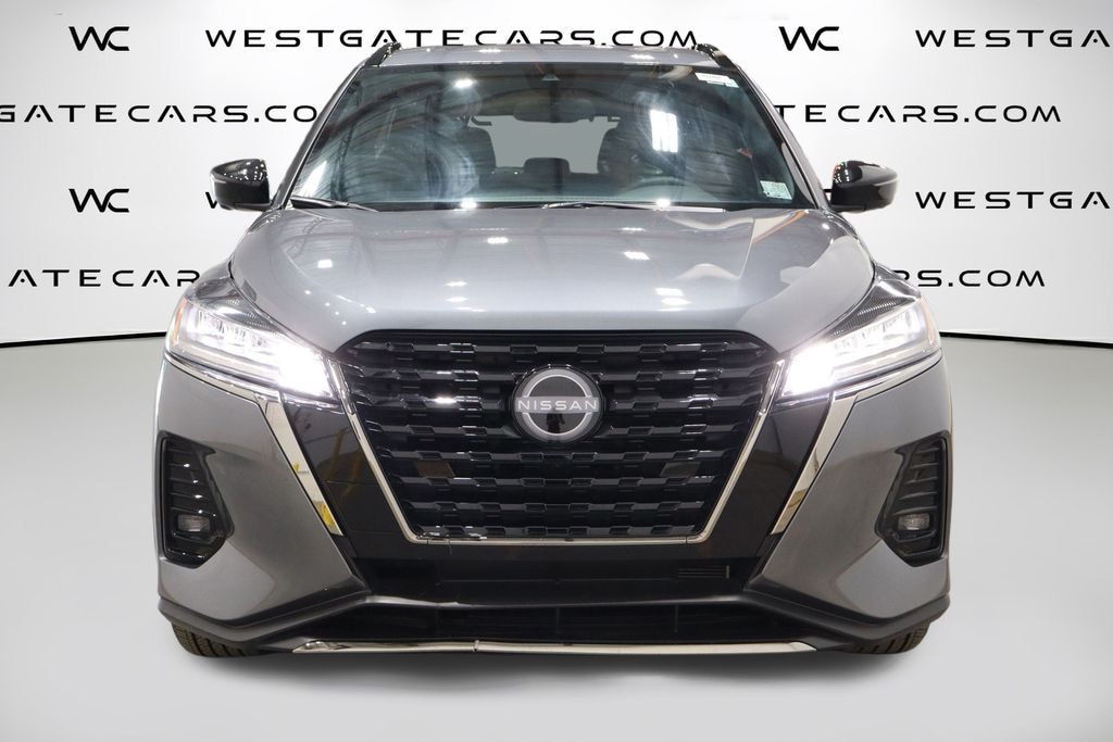 Used 2022 Nissan Kicks SR SUV