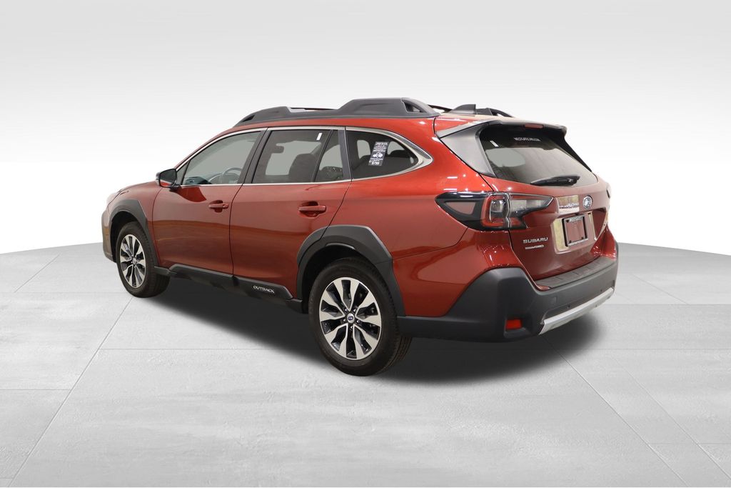 2023 Subaru Outback Limited photo 3