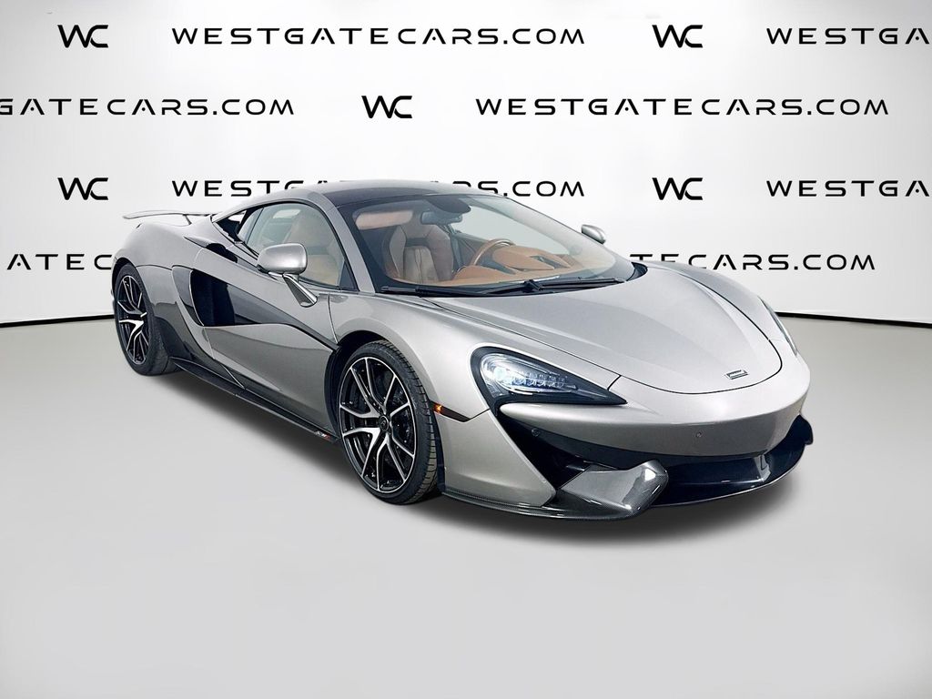 2016 McLaren 570S Base's photo