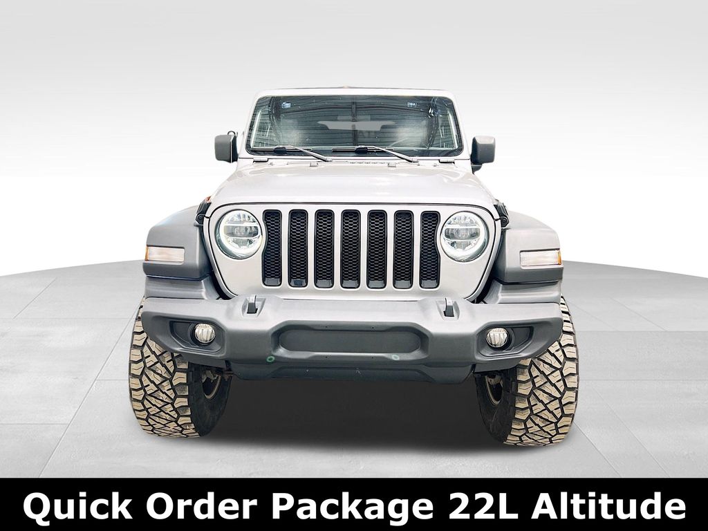 2021 Jeep Wrangler Unlimited Sport Altitude photo 2