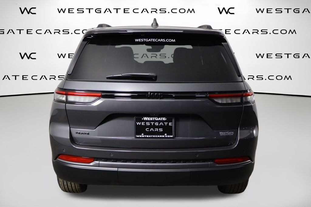 New 2026 Jeep Grand Cherokee LAREDO ALTITUDE 4X4 Sport Utility