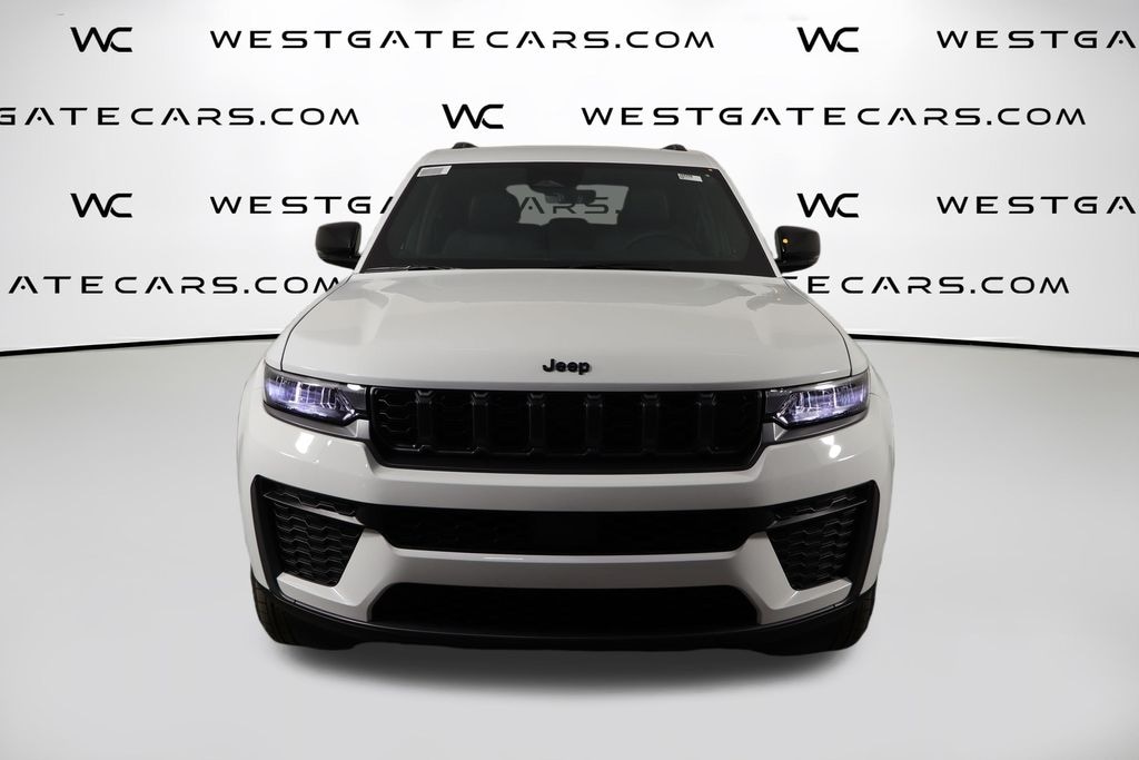 New 2027 Jeep Grand Cherokee Laredo Altitude Sport Utility