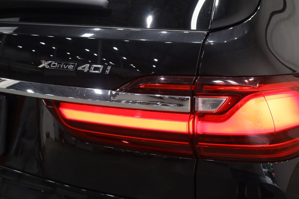 2022 BMW X7 40i - Photo 52