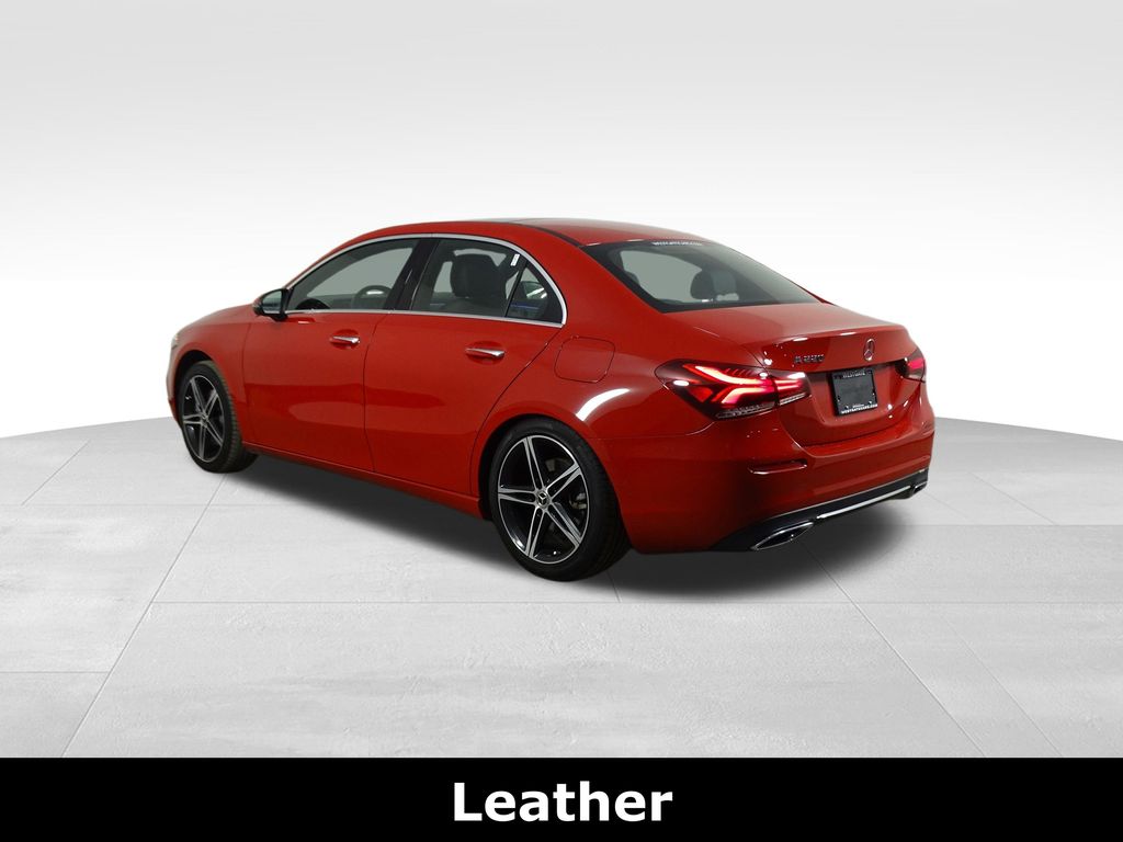 2019 Mercedes Benz A 220 photo 3