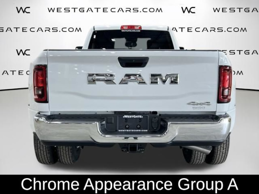 New 2026 Ram 3500 TRADESMAN CREW CAB 4X4 8' BOX Pickup