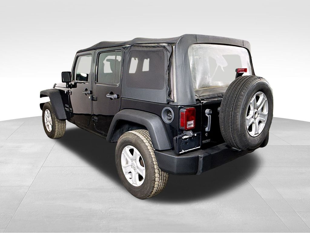 2017 Jeep Wrangler Unlimited Sport photo 4