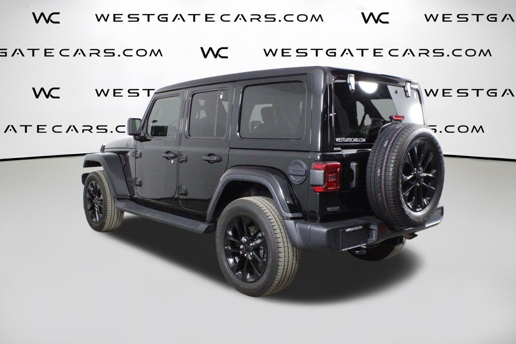 Used 2021 Jeep Wrangler Unlimited Sahara Altitude SUV