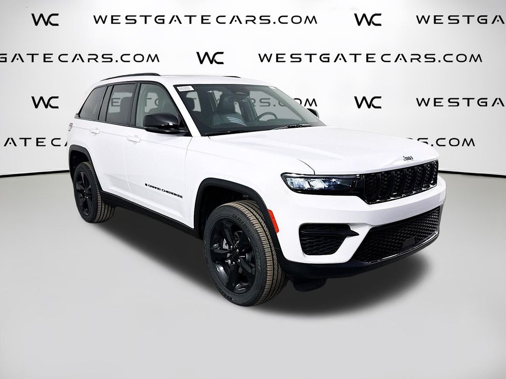 2025 Jeep Grand Cherokee Altitude