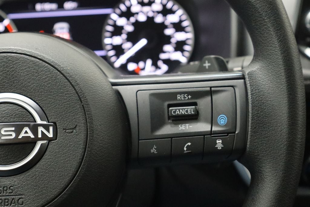 2024 Nissan Rogue SV - Photo 25