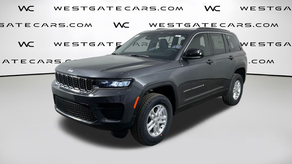 2025 Jeep Grand Cherokee Laredo's photo