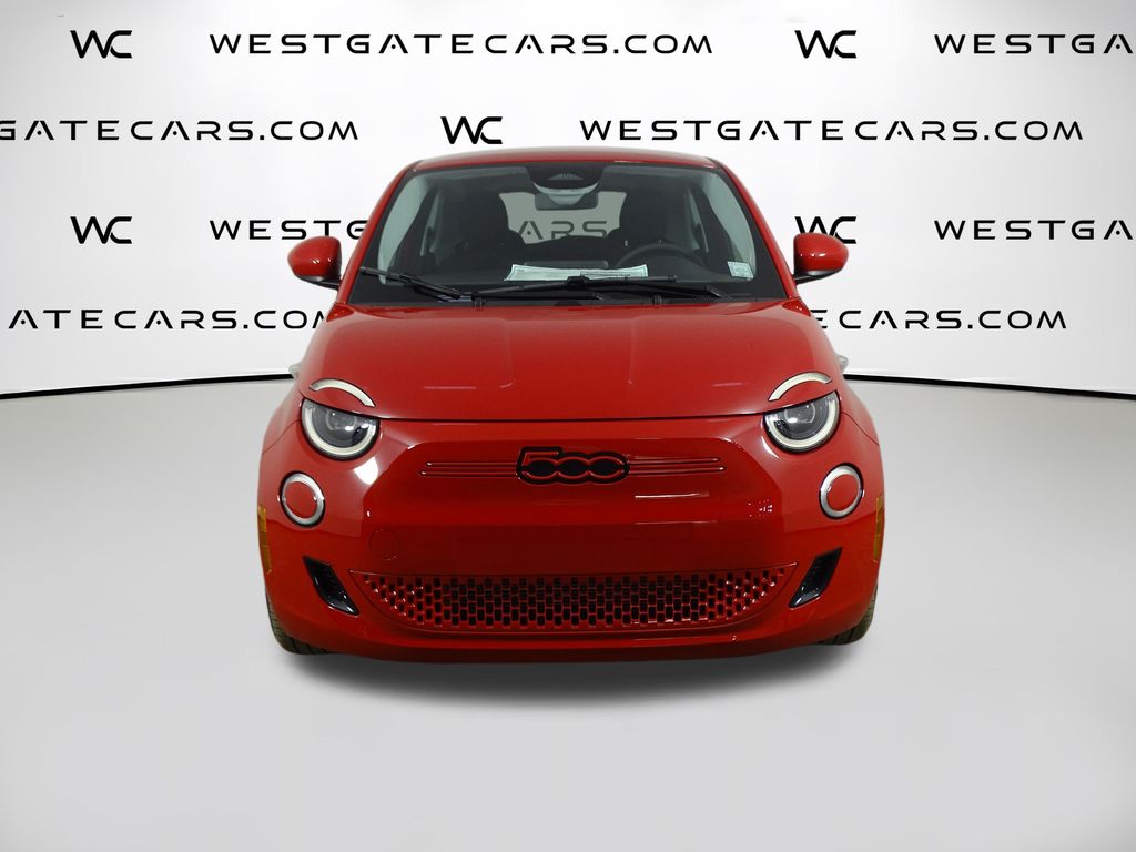 2024 Fiat 500e Red photo 2