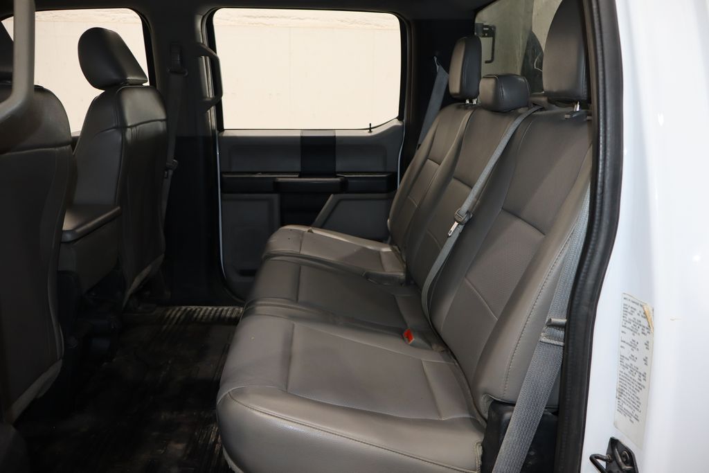 2018 Ford F-550 - Photo 10