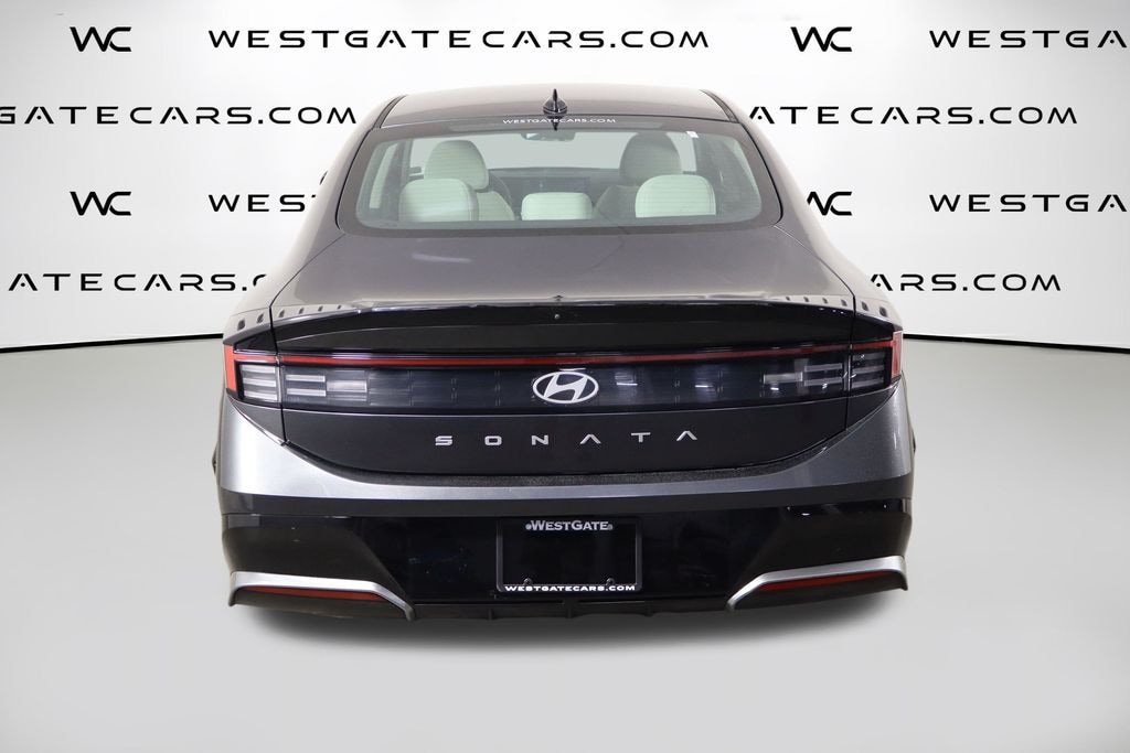 Used 2025 Hyundai Sonata SEL Sedan