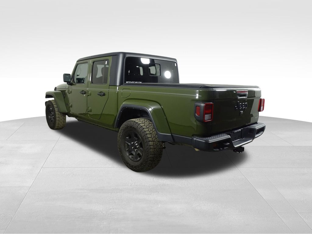 2022 Jeep Gladiator Sport photo 3