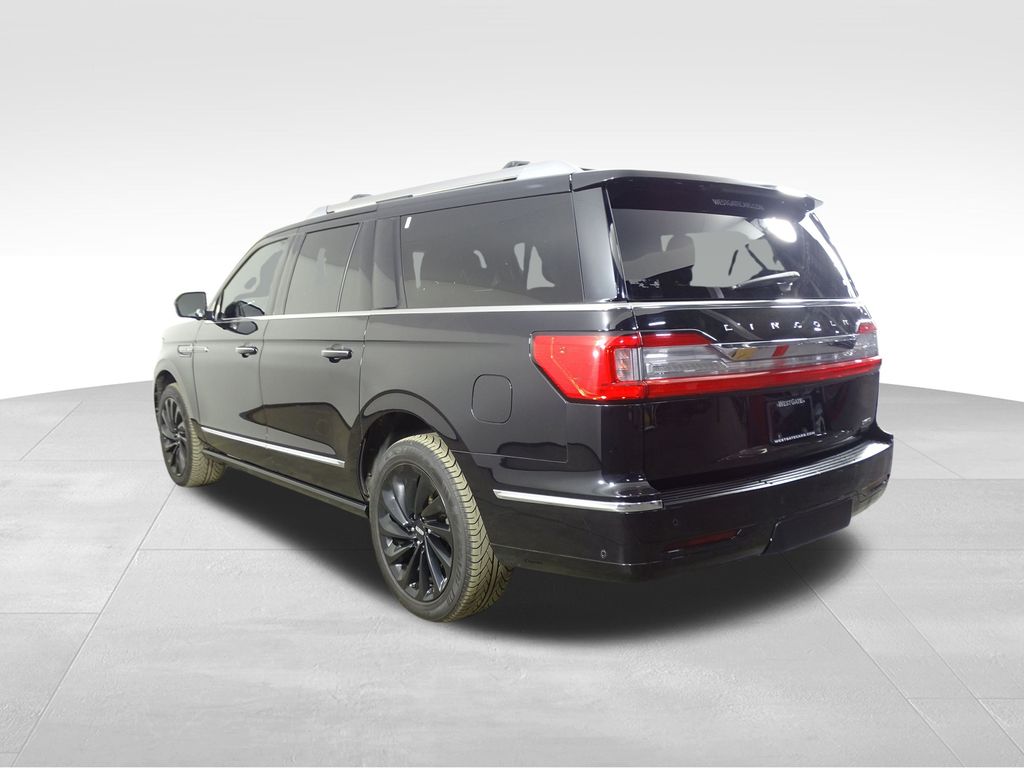 2020 Lincoln Navigator L Reserve photo 3