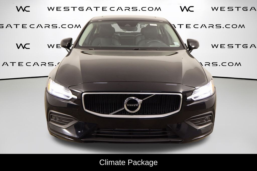 Used 2021 Volvo S60 T5 Momentum Sedan