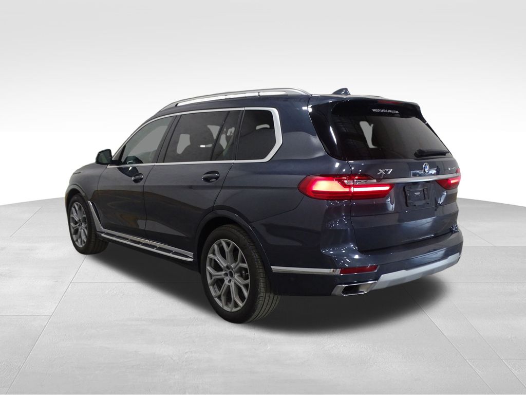 2021 Bmw X7 xDrive40i photo 3