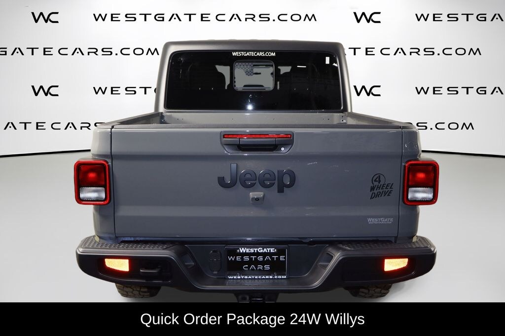 Used 2022 Jeep Gladiator Willys Truck Crew Cab