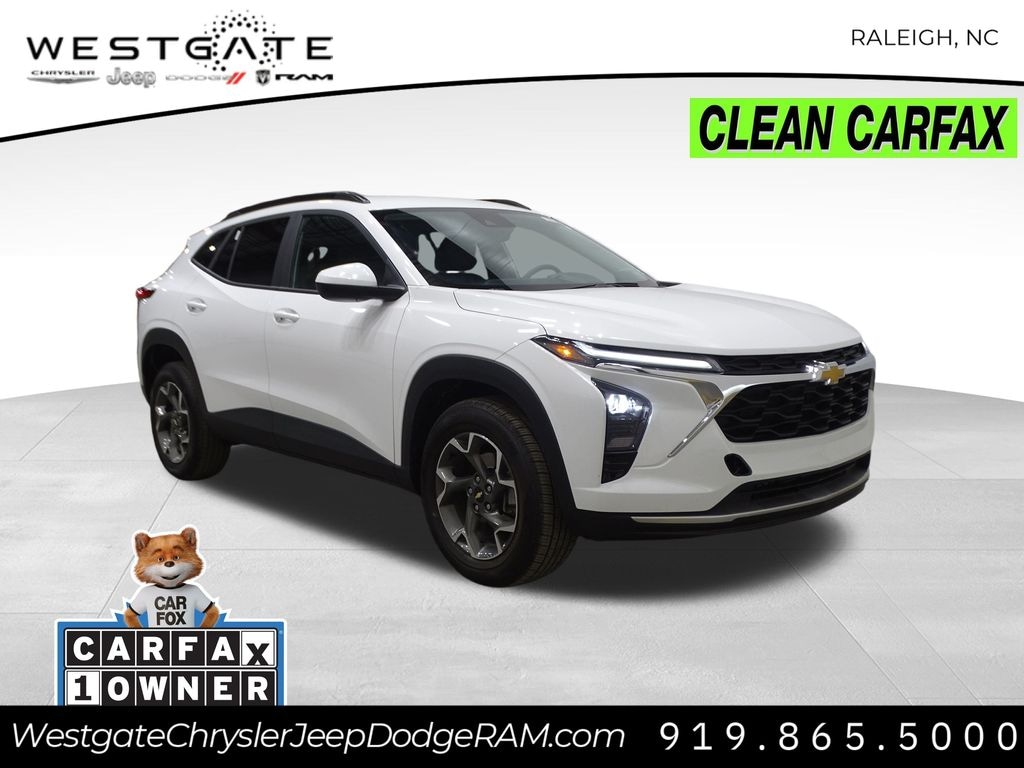 Used 2024 Chevrolet Trax LT SUV