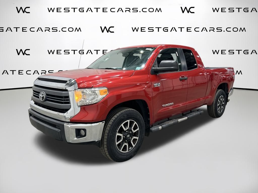 2014 Toyota Tundra SR5's photo