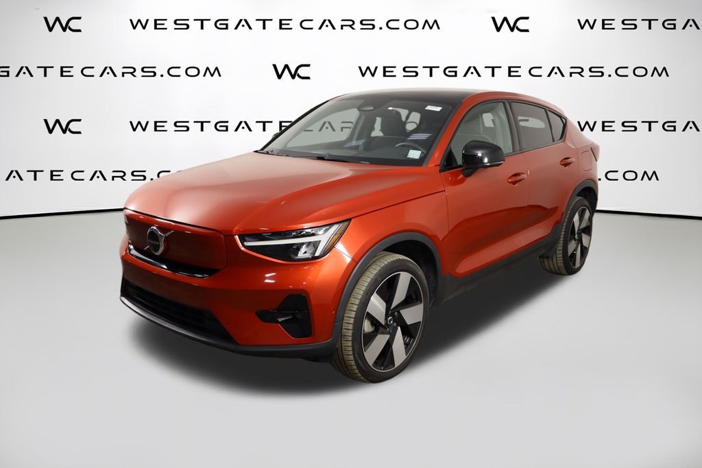 2023 Volvo C40 Plus's photo