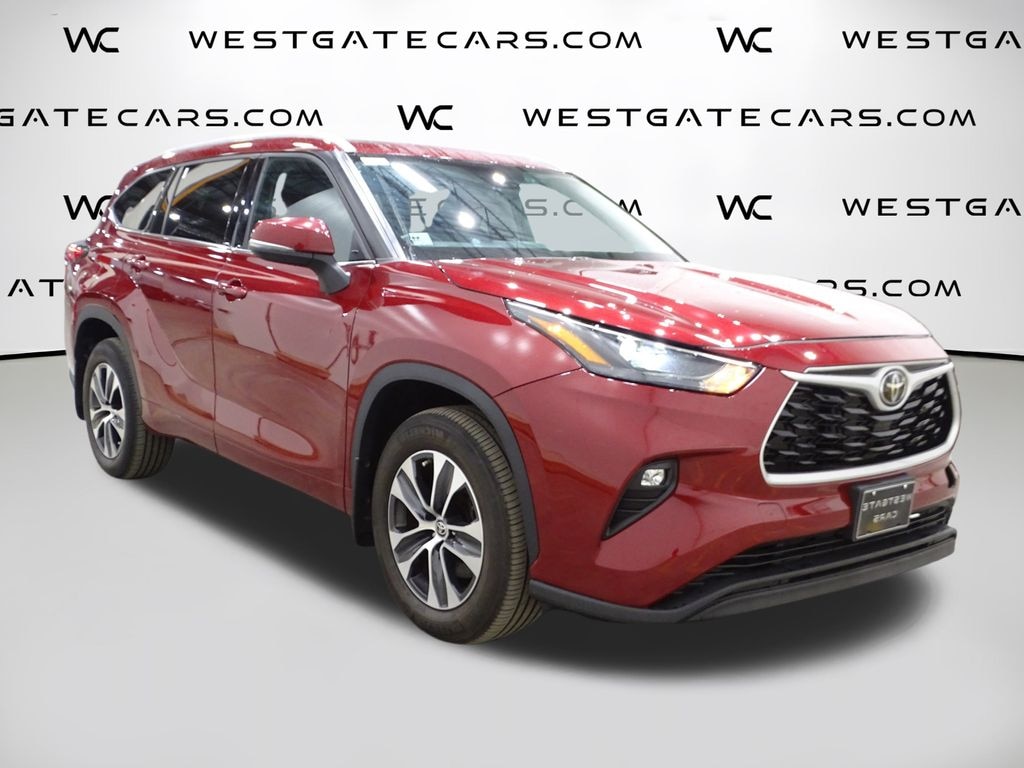 Used 2022 Toyota Highlander XLE SUV