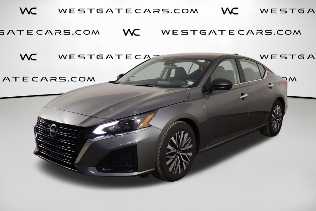 2025 Nissan Altima 2.5 SV's photo